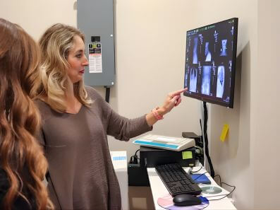 Chiropractic evaluation using digital X-rays in Phenix City.